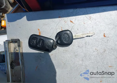 2001 Toyota Highlander V6 from USA, damaged, VIN JTEHF21A710037662